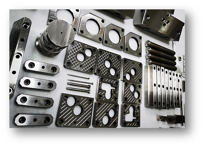 Organized spare parts prepared with a mould shipment